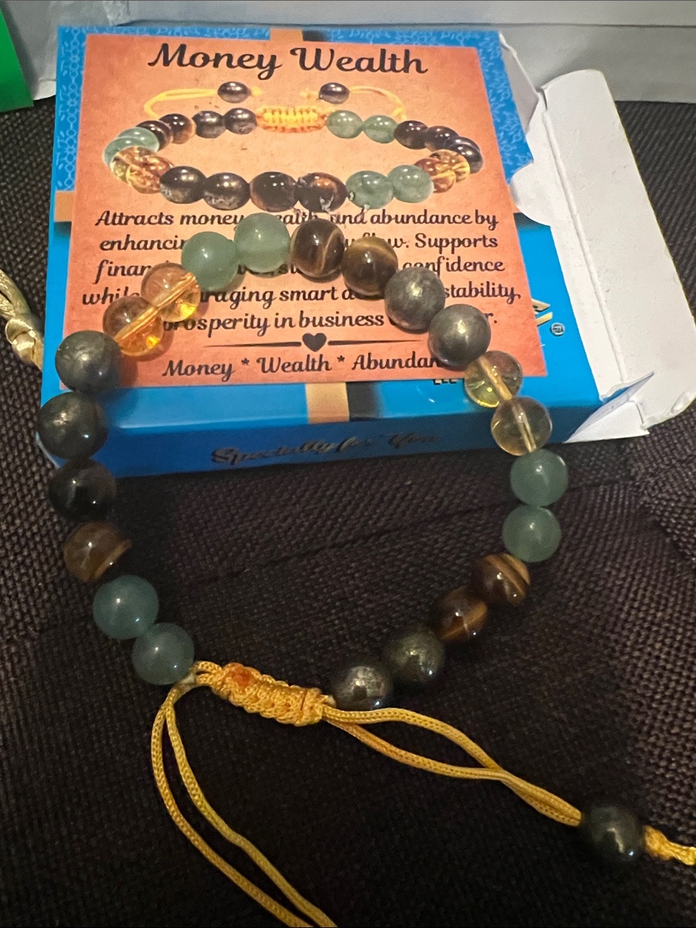 2512** MONEY WEALTH Beaded Bracelet in Green, Brown & Gold -w/ Certificate